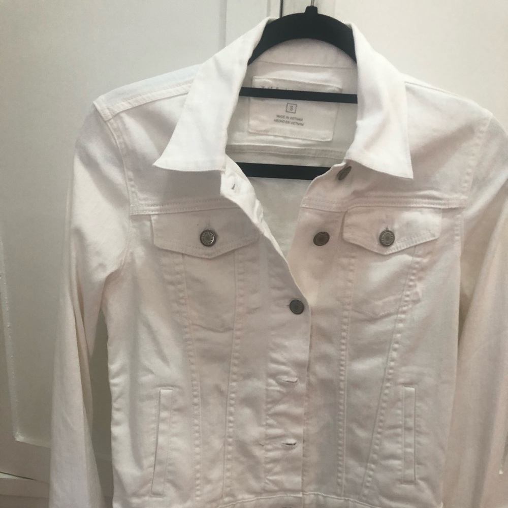 NWOT Limited Jean Jacket Sz S